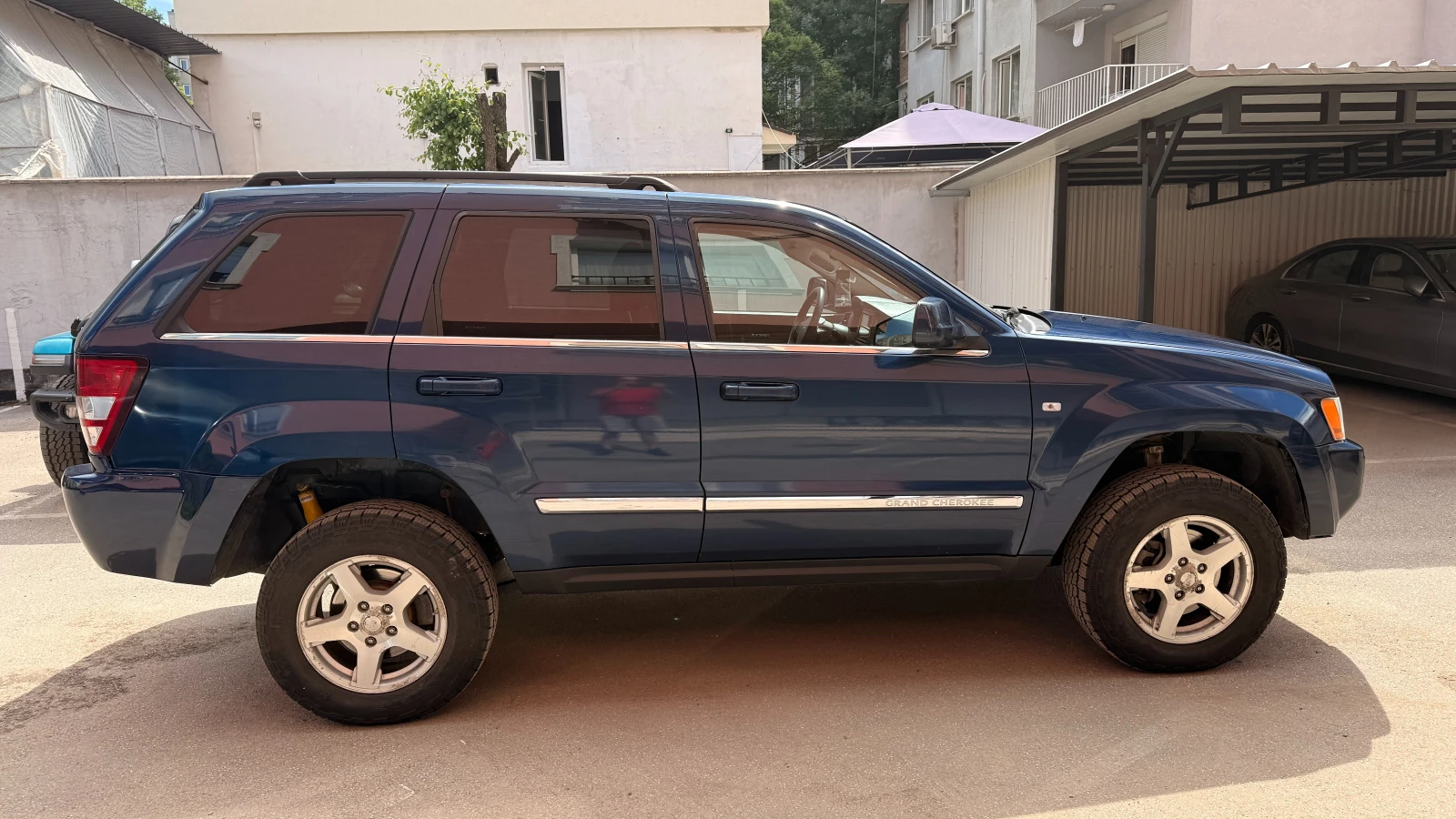 Jeep Grand cherokee, снимка 4 - Автомобили и джипове - 54721653
