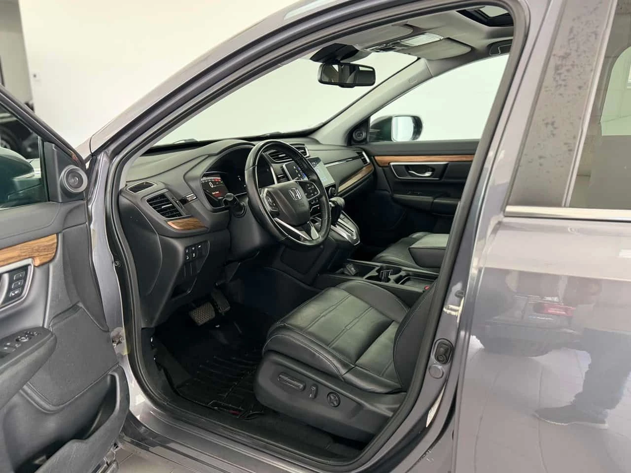Honda Cr-v * Touring * CARFAX * ЦЕНА ДО БГ, снимка 9 - Автомобили и джипове - 55243695