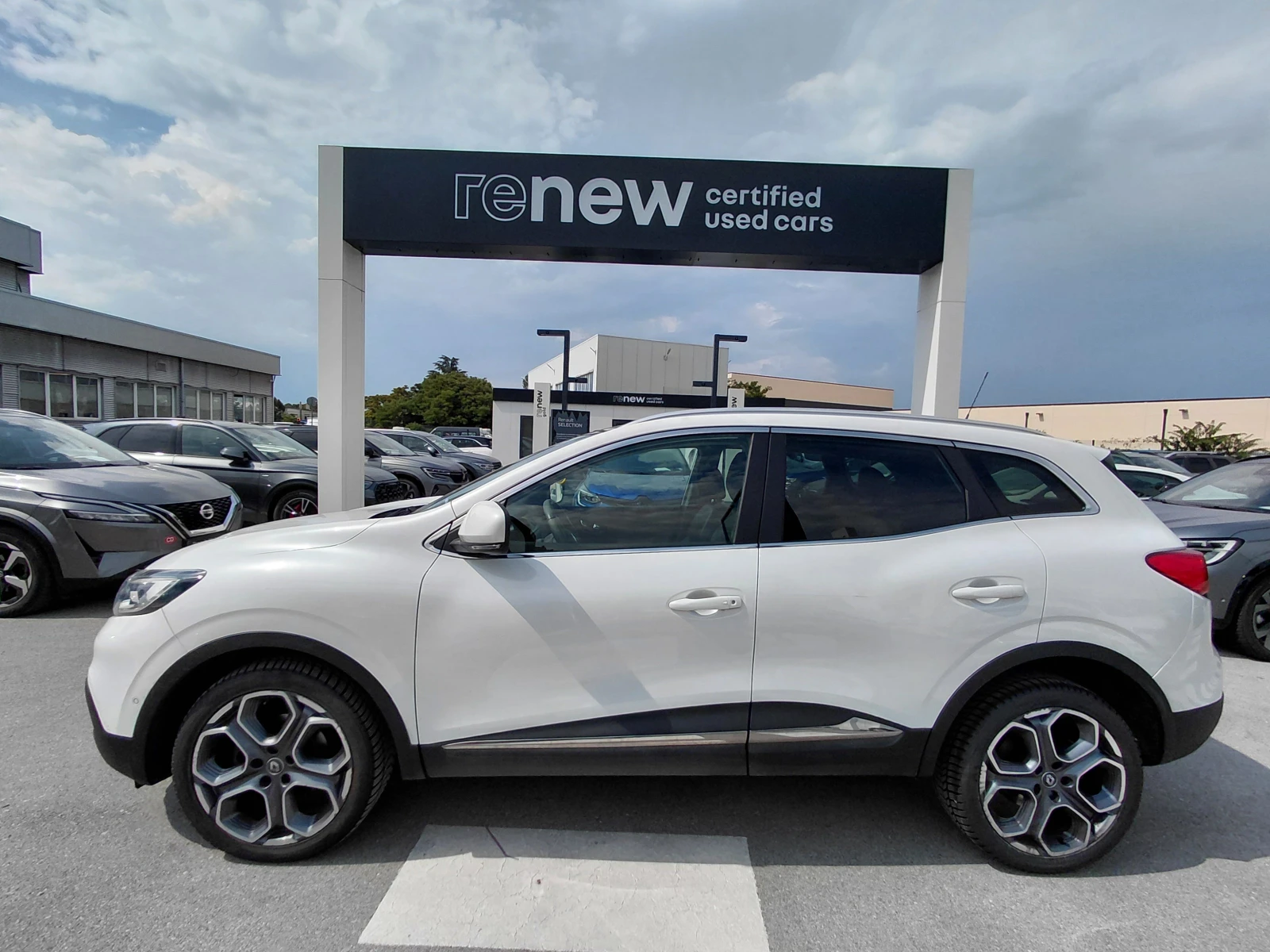 Renault Kadjar 1.6 dCi/130к.с/4x4/intens, снимка 4 - Автомобили и джипове - 55314256