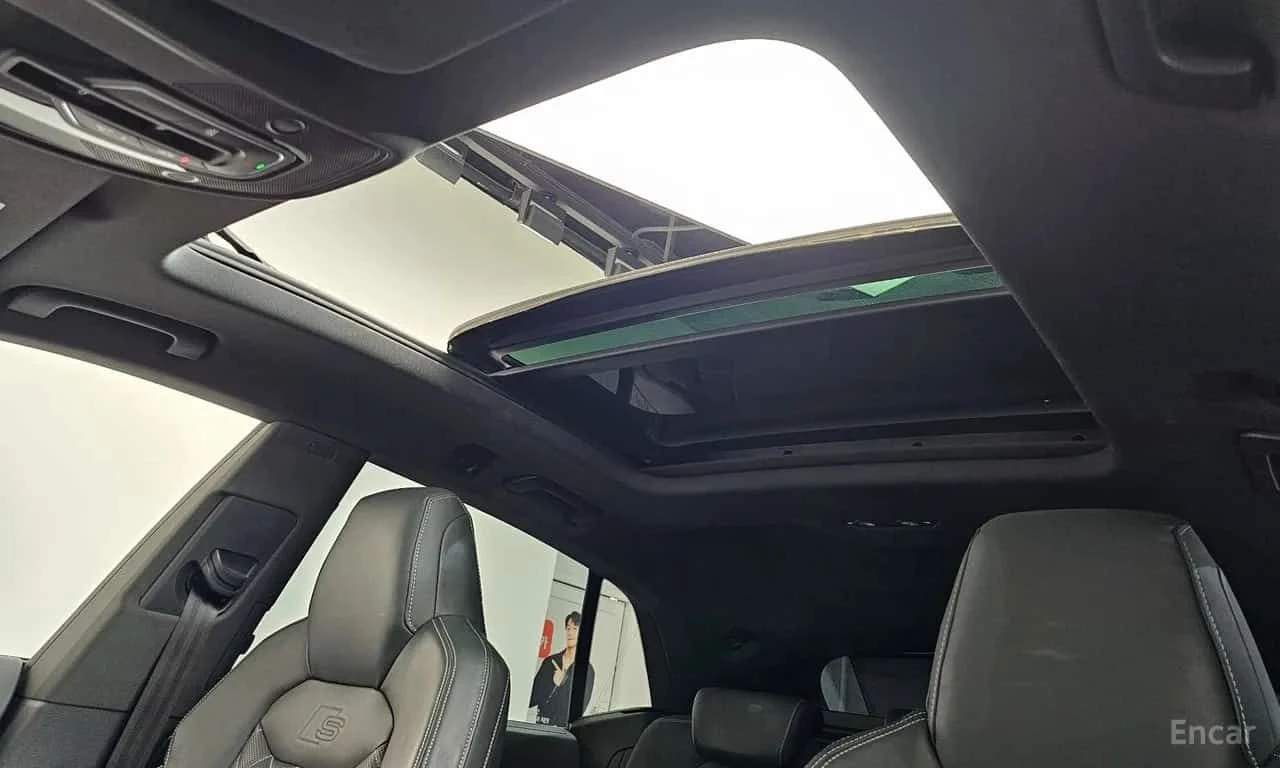 Audi Q8 50 TDI Premium| S-LINE| B&O| ОБДУХ| PANO| HUD| 360, снимка 15 - Автомобили и джипове - 55625031