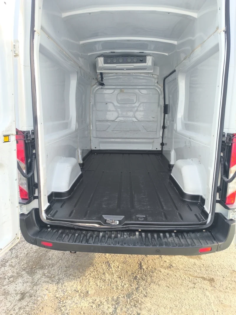 Ford Transit Ecoblue новия модел, новото табло евро 6, L3 H3, снимка 12 - Бусове и автобуси - 54682241