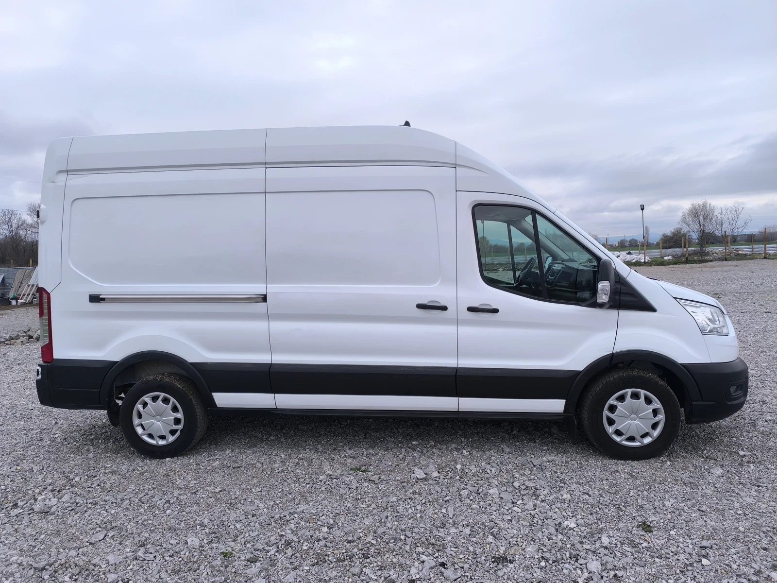Ford Transit Ecoblue новия модел, новото табло евро 6, L3 H3, снимка 7 - Бусове и автобуси - 54682241