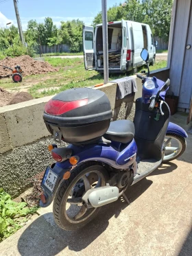 Aprilia Scarabeo Скутер , снимка 9
