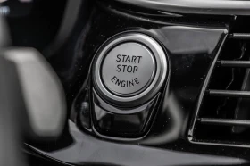 BMW 530E I * M-Package* * HeadUp* AвтоКредит* (ЦЕНА ДО БГ), снимка 12