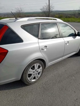 Kia Ceed 1.6 CRDI, снимка 3