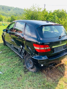 Mercedes-Benz B 200 Turbo 193к.с, снимка 2