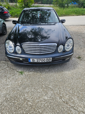 Mercedes-Benz E 270, снимка 1 - Автомобили и джипове - 45915306