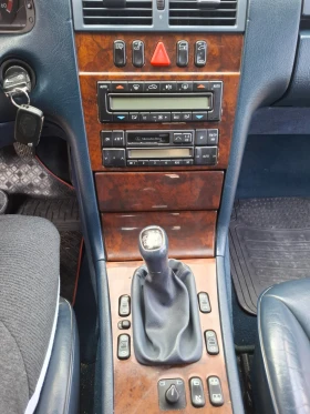 Mercedes-Benz E 200 | Mobile.bg    9