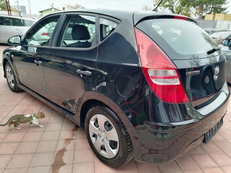 Hyundai I30 1.4* ШВЕЙЦАРИЯ* facelift* , снимка 7 - Автомобили и джипове - 43391966