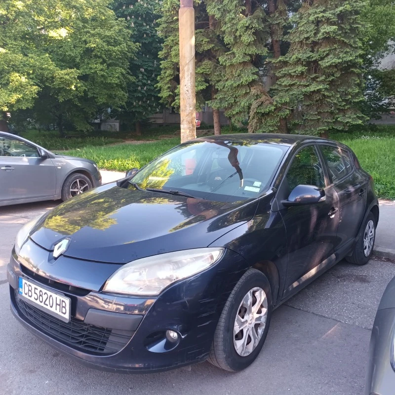 Renault Megane, снимка 1 - Автомобили и джипове - 47263682