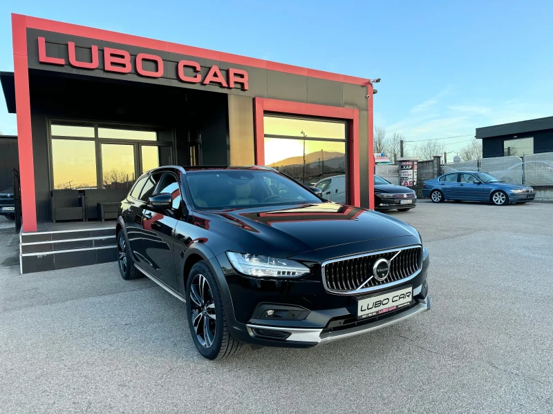 Volvo V90 Cross Country 2.0D-HYBRID-FACELIFT-4X4-BLIND SPOT-DISTRONIC-TOP, снимка 1 - Автомобили и джипове - 48126934