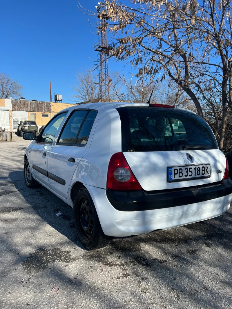 Renault Clio, снимка 4 - Автомобили и джипове - 49377935