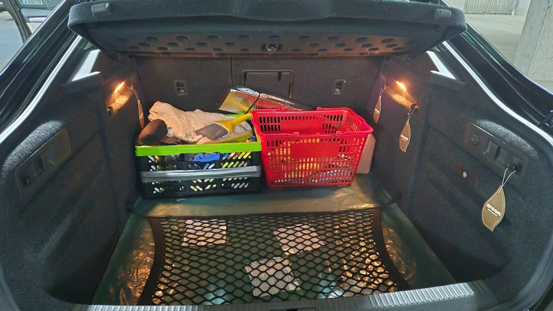 Skoda Superb III 2.0 TDI, 190 к.с., снимка 17 - Автомобили и джипове - 52661824