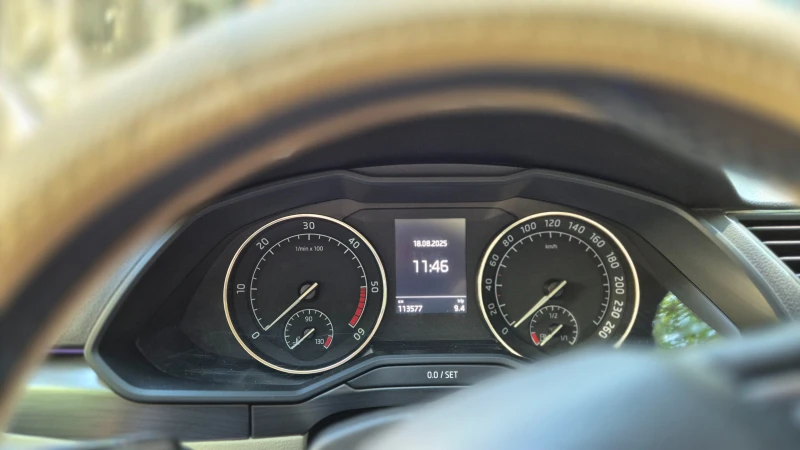 Skoda Superb III 2.0 TDI, 190 к.с., снимка 6 - Автомобили и джипове - 52661824