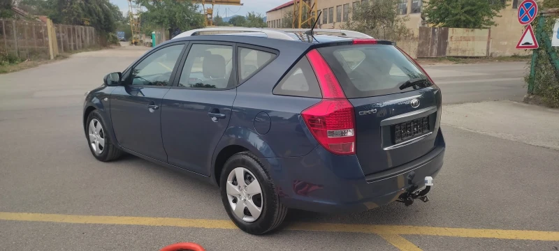 Kia Ceed 1.4i БЕНЗИН, снимка 6 - Автомобили и джипове - 51525394