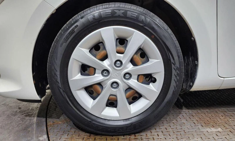 Kia Pride 5DR 1.4 MPI Trendy * НАЙ-ДОБРА ЦЕНА В БЪЛГАРИЯ* , снимка 5 - Автомобили и джипове - 52111530