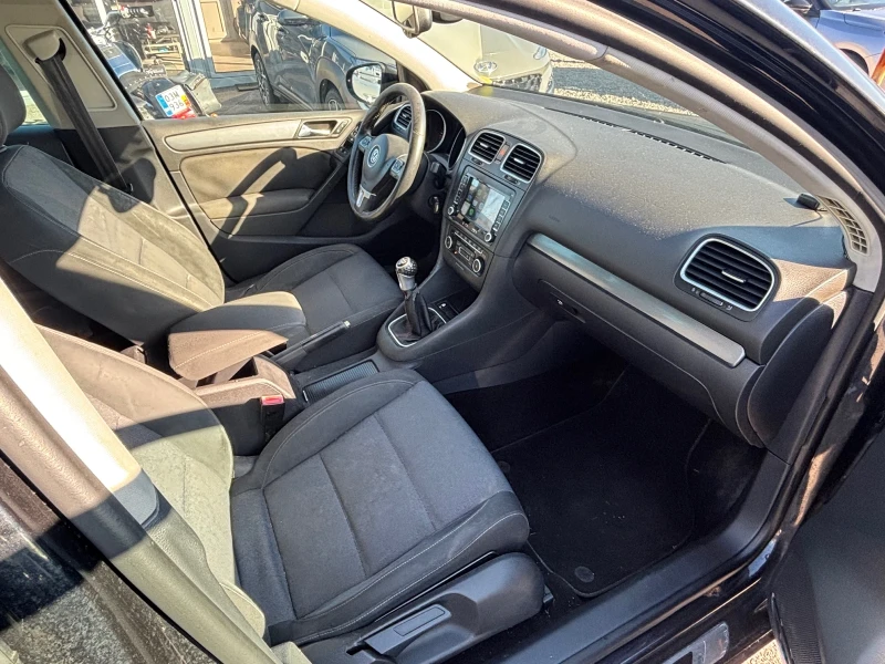 VW Golf 1.6TDI Style Euro5A, снимка 11 - Автомобили и джипове - 52523288