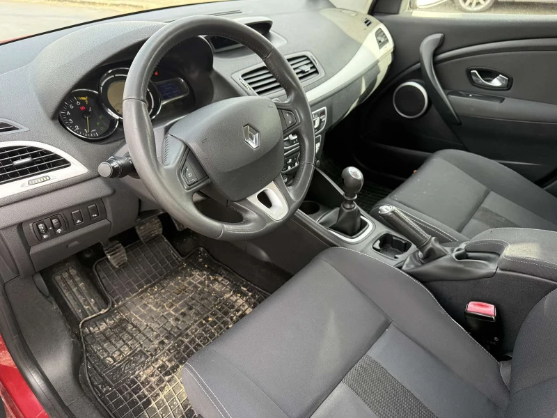 Renault Megane 1, 400 EURO5, снимка 7 - Автомобили и джипове - 52535636