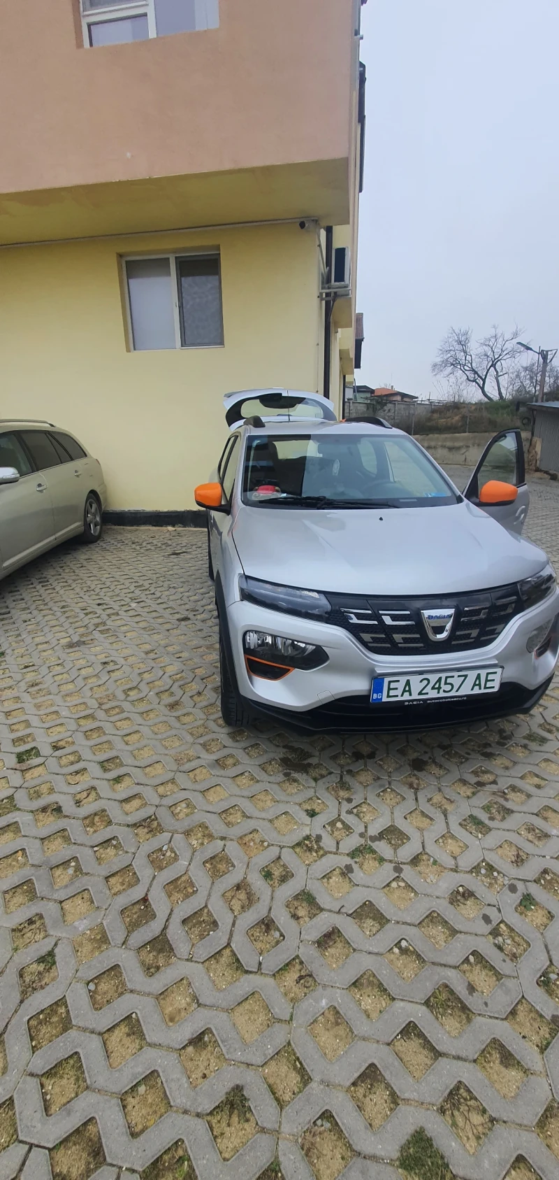 Dacia Spring Comfort Plus 2023, снимка 2 - Автомобили и джипове - 52575936