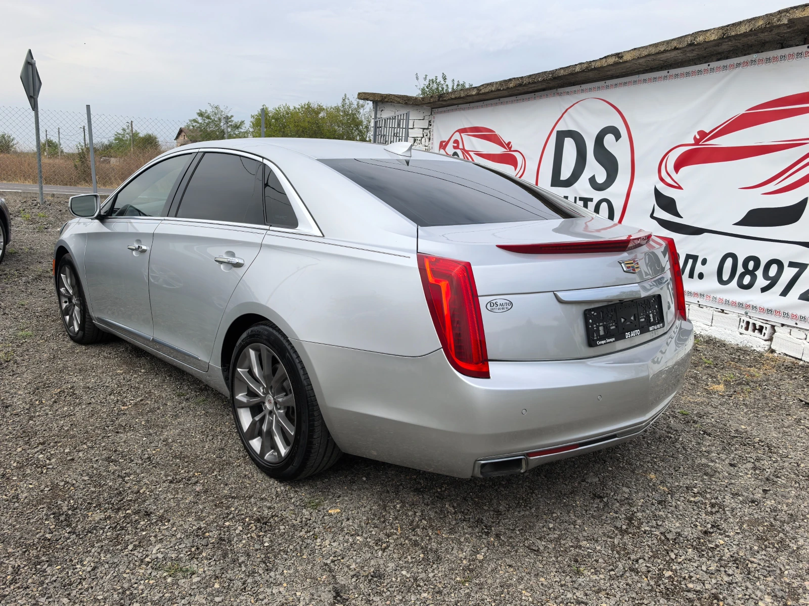 Cadillac XTS 3.6i LUXURY - изображение 3