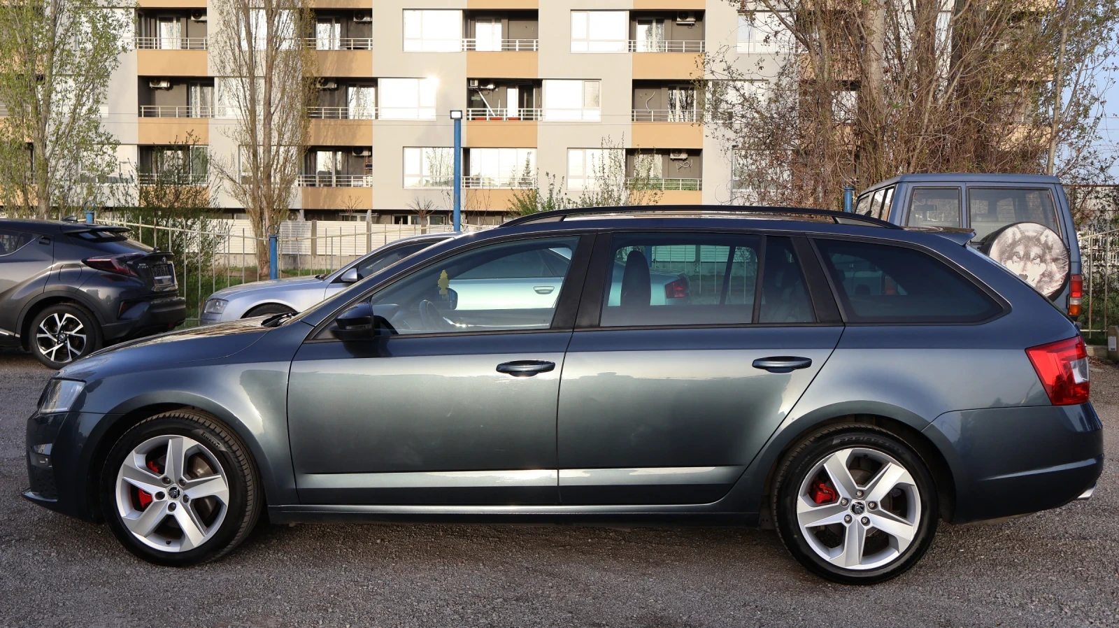 Skoda Octavia 2.0TDI VRS 4x4 DSG CARPLAY НАВИГАЦИЯ - изображение 8