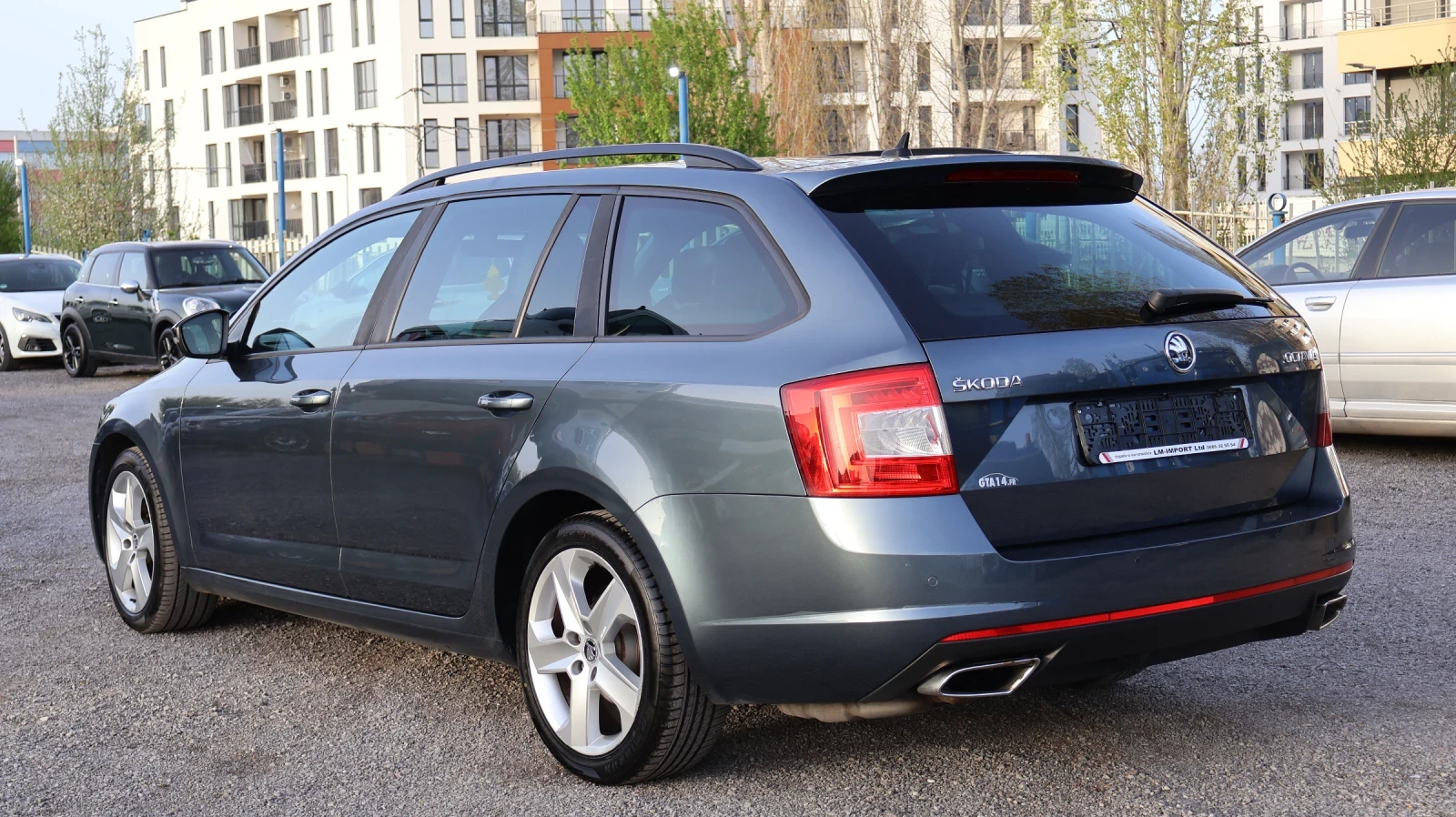 Skoda Octavia 2.0TDI VRS 4x4 DSG CARPLAY НАВИГАЦИЯ - изображение 7