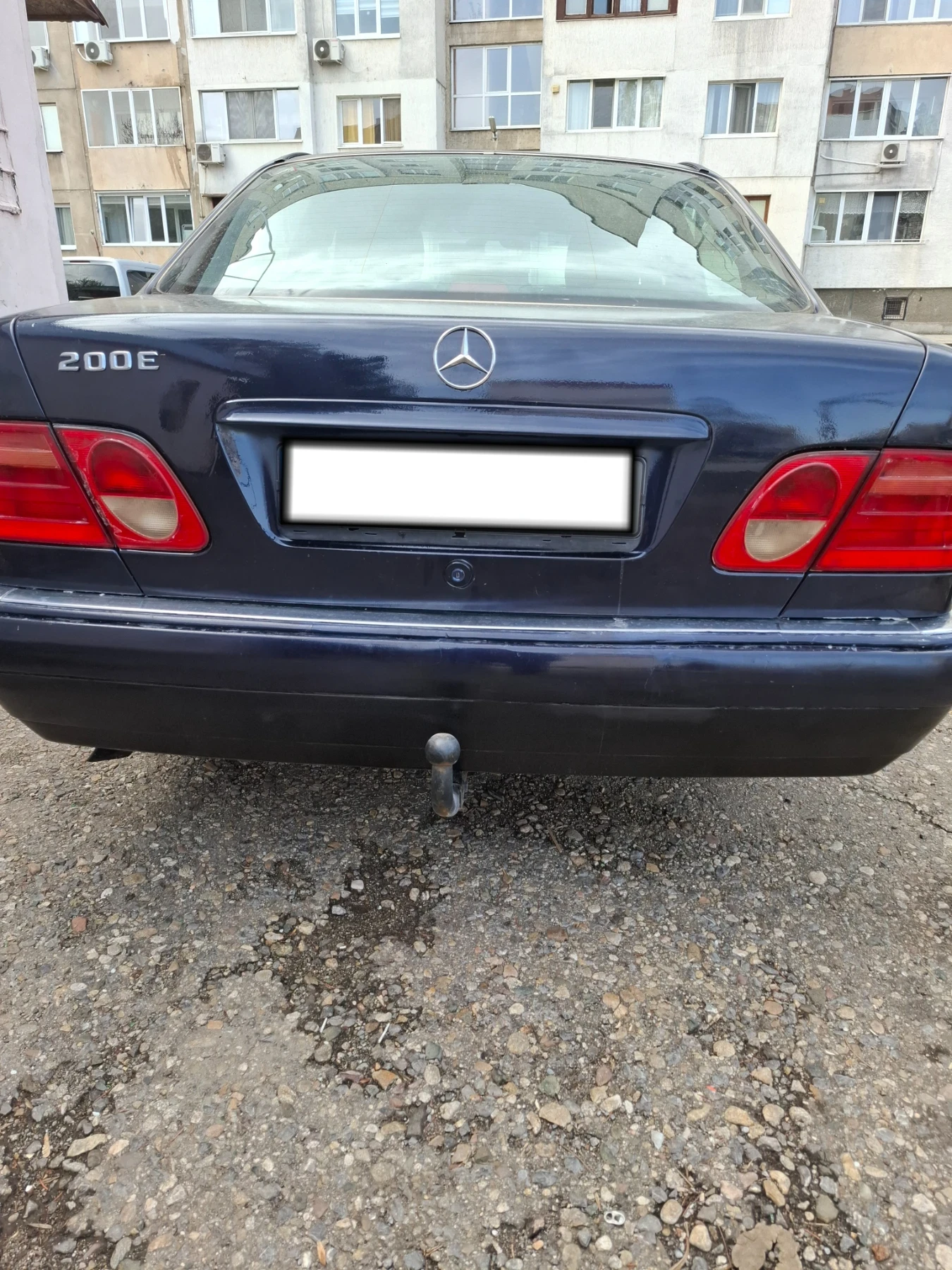 Mercedes-Benz E 200  - изображение 6
