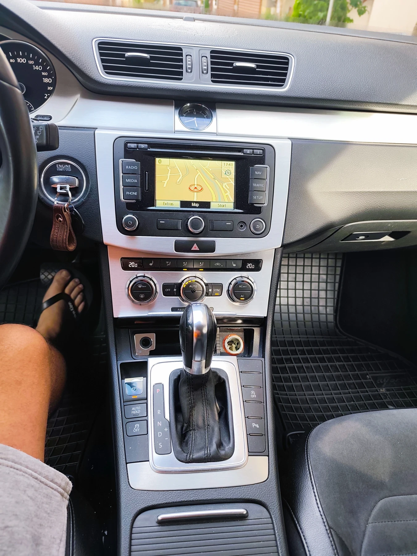 VW Passat Passat b7 2.0 140 - изображение 10