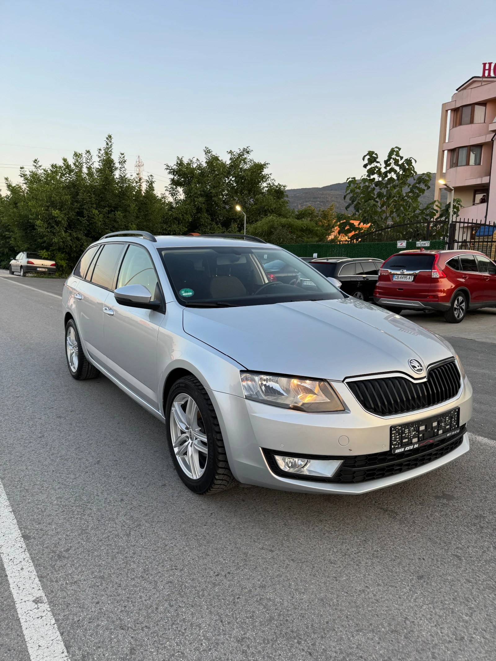 Skoda Octavia 1.6 tdi - изображение 3