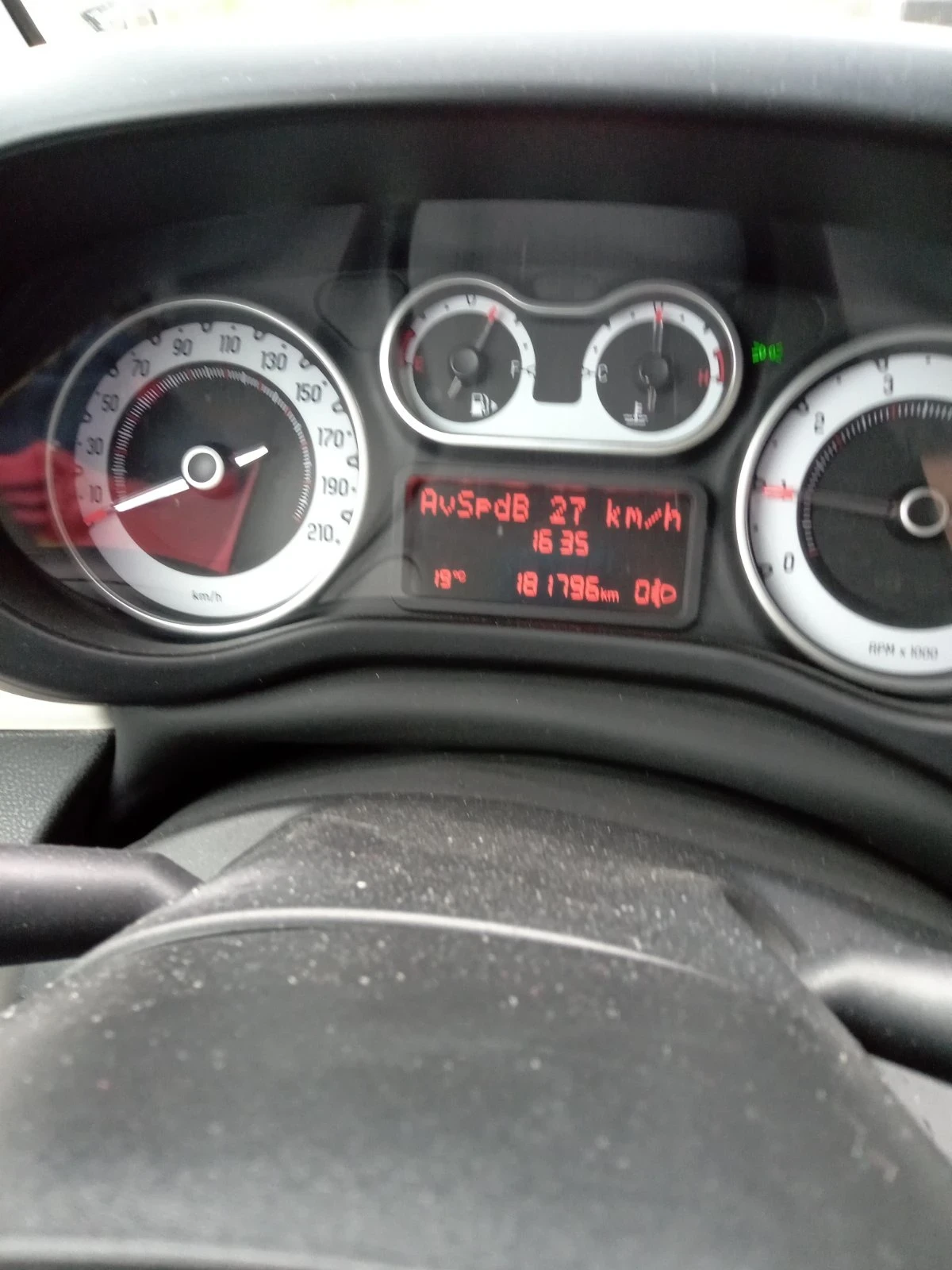 Fiat 500L | Mobile.bg — изображение 4