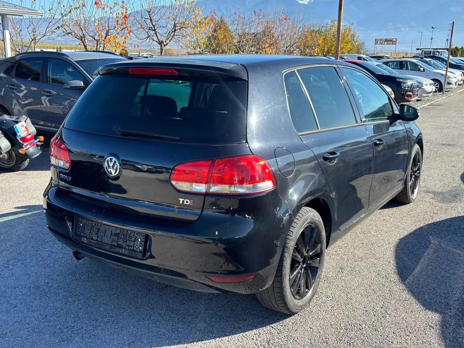 VW Golf 1.6TDI Style Euro5A - изображение 6