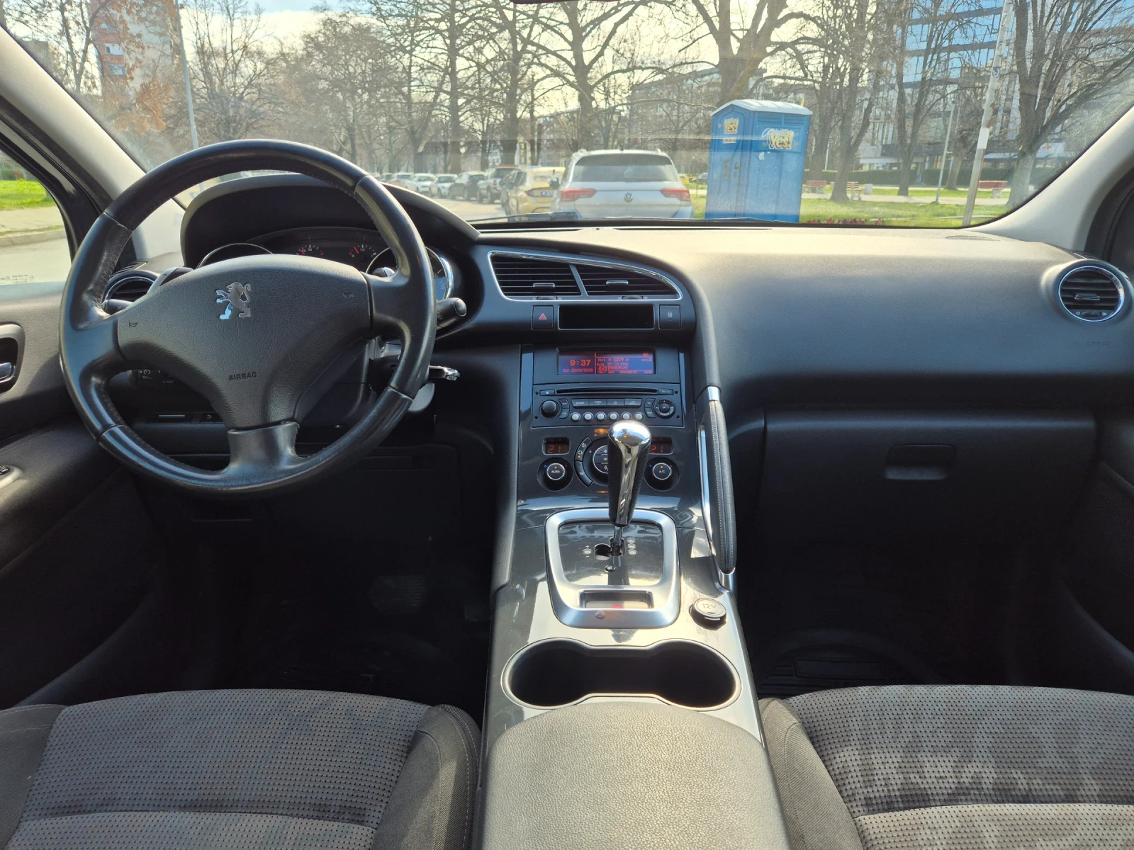 Peugeot 3008 1.6 hdi, снимка 11 - Автомобили и джипове - 54004247