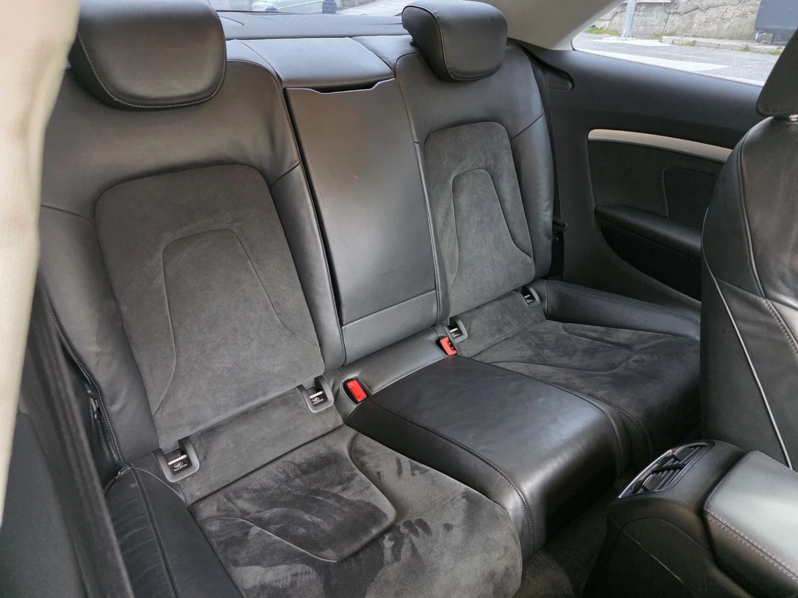 Audi A5 3.0TDI QUATTRO FACE СЕРВИЗНА ИСТОРИЯ , снимка 12 - Автомобили и джипове - 54100329