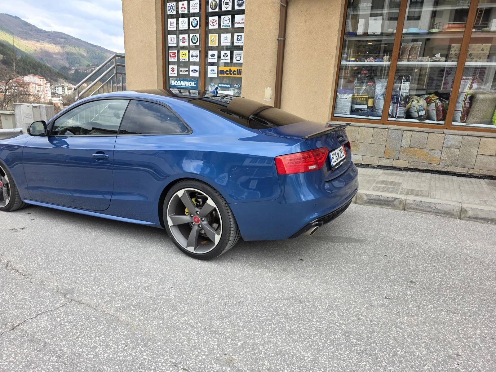 Audi A5 3.0TDI QUATTRO FACE СЕРВИЗНА ИСТОРИЯ , снимка 4 - Автомобили и джипове - 54100329