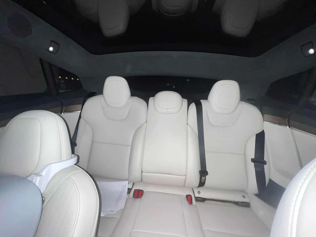 Tesla Model S * AWD * CARFAX * Стъклен таван * , снимка 10 - Автомобили и джипове - 54115875