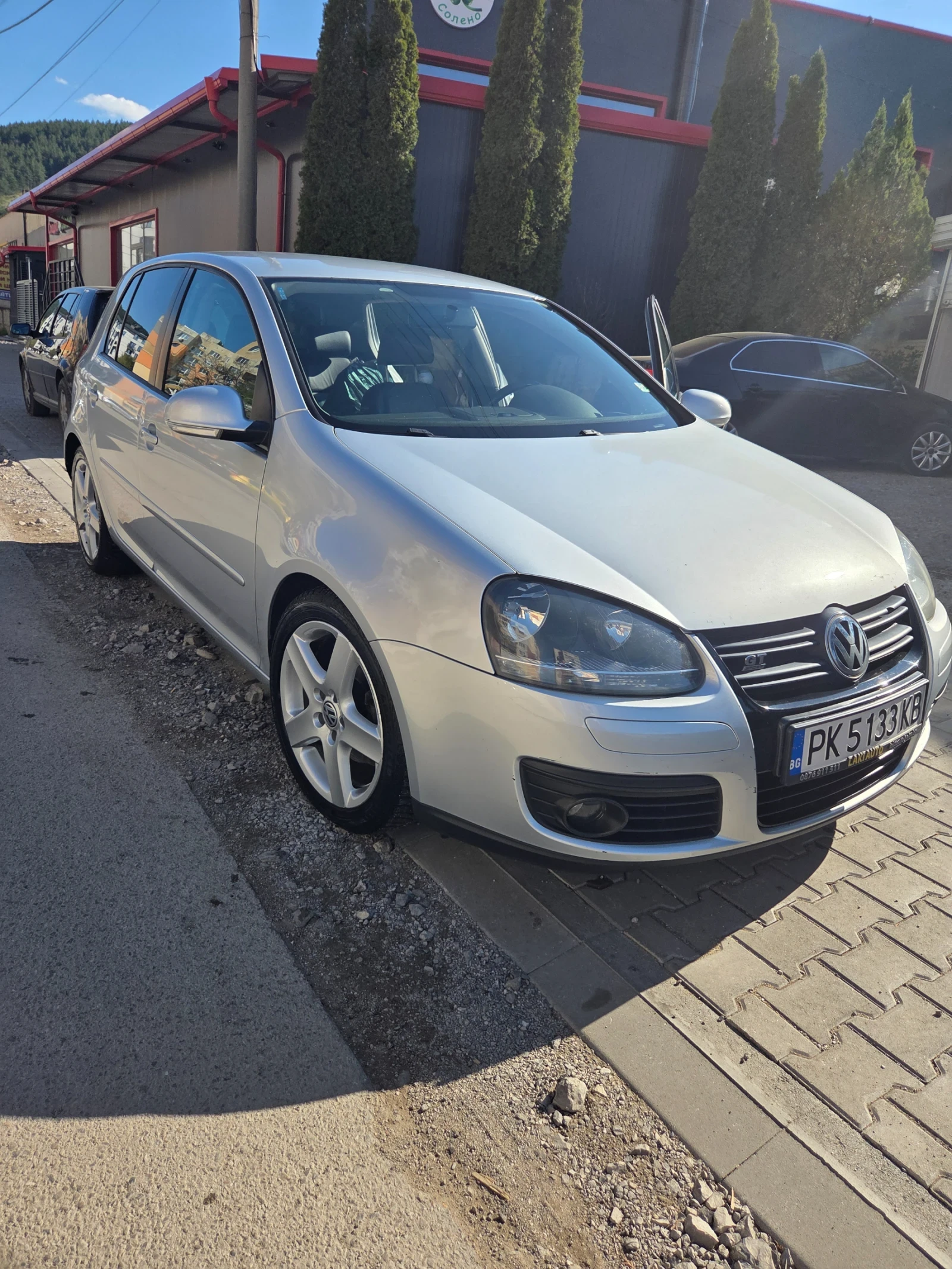 VW Golf, снимка 4 - Автомобили и джипове - 54845648