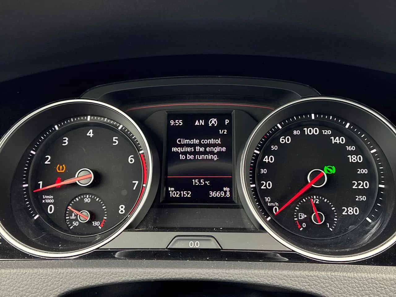 VW Golf * GTI* ГЛАВНО ПРЕДСТАВИТЕЛСТВО* , снимка 8 - Автомобили и джипове - 54219304