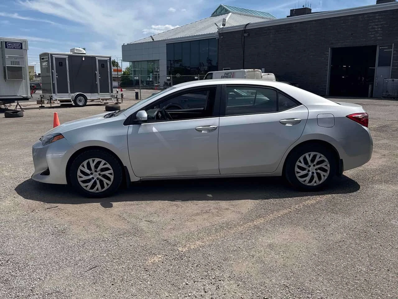 Toyota Corolla * SE CVT * ���������� ��� ������������ ������*  | Mobile.bg � ����������� 2