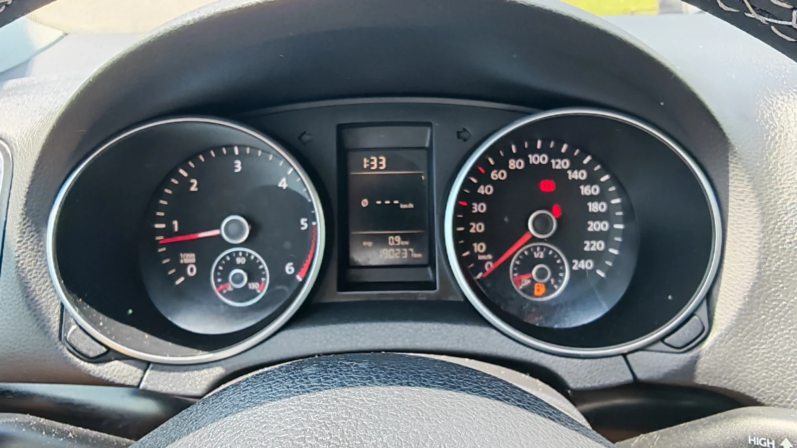 VW Golf Golf VI 1.6tdi, снимка 10 - Автомобили и джипове - 54822845
