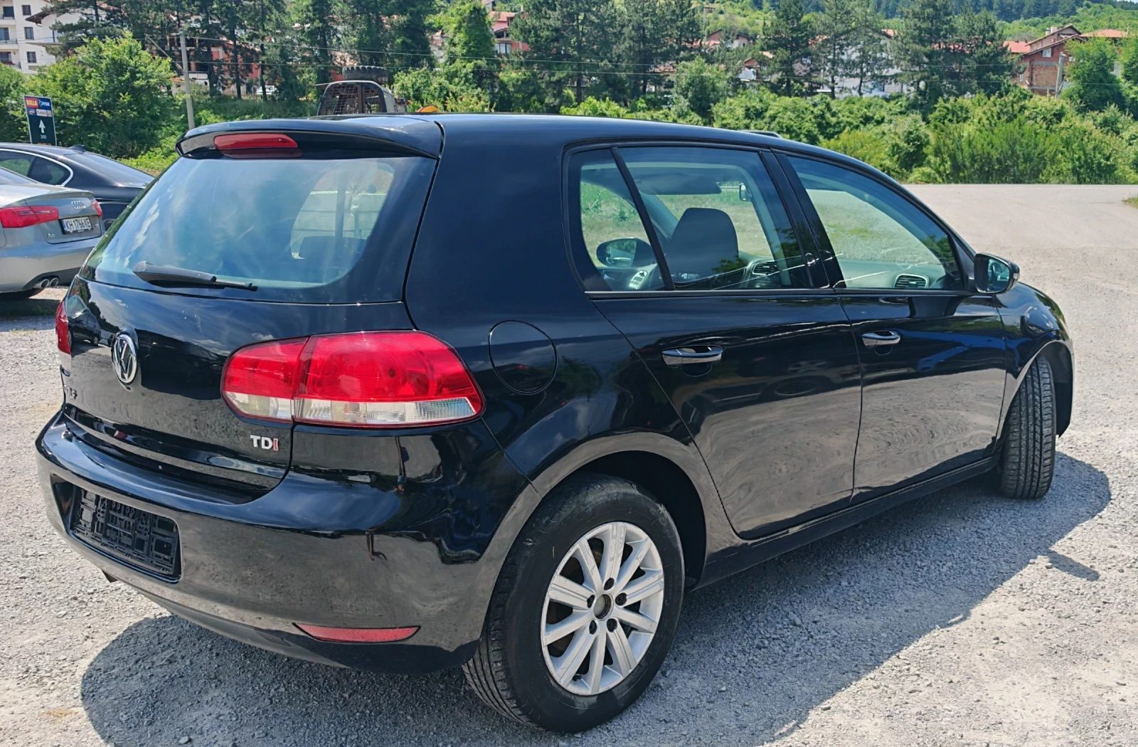 VW Golf Golf VI 1.6tdi, снимка 5 - Автомобили и джипове - 54822845