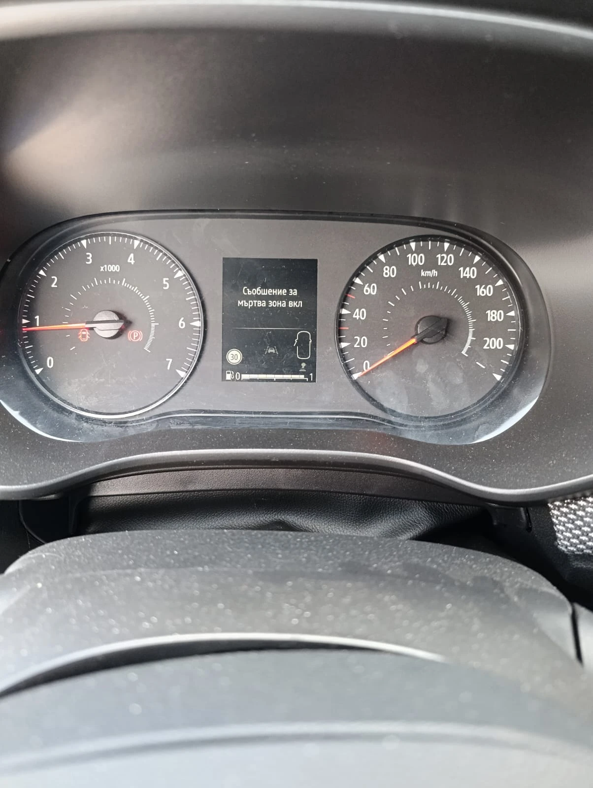Dacia Logan, снимка 2 - Автомобили и джипове - 55149618