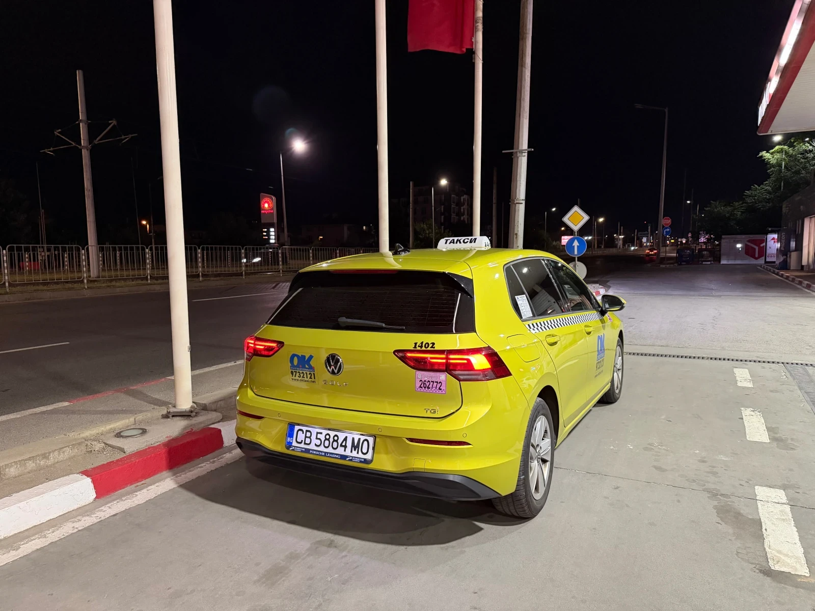 VW Golf, снимка 3 - Автомобили и джипове - 55268045
