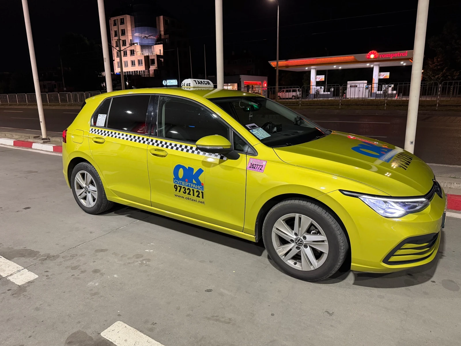 VW Golf, снимка 2 - Автомобили и джипове - 55268045