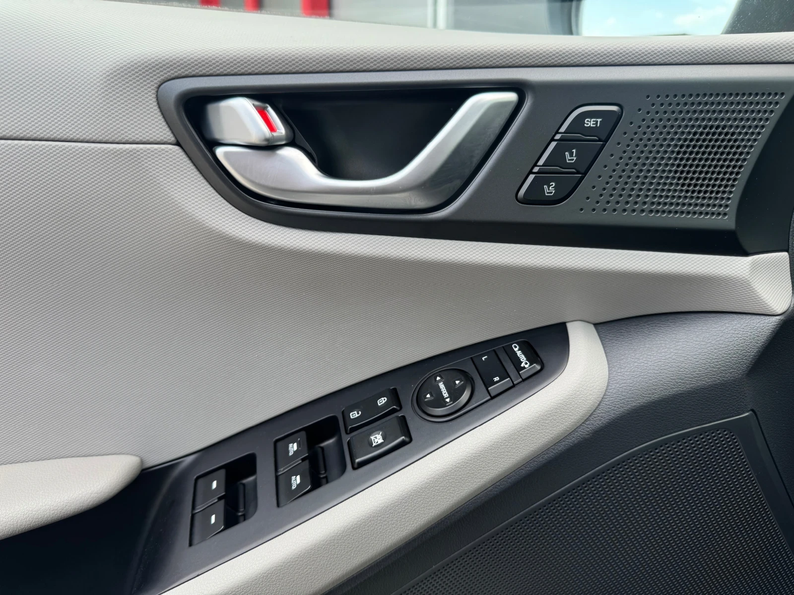 Hyundai Ioniq Plug-in hybrid PREMIUM FULL | Mobile.bg � ����������� 10