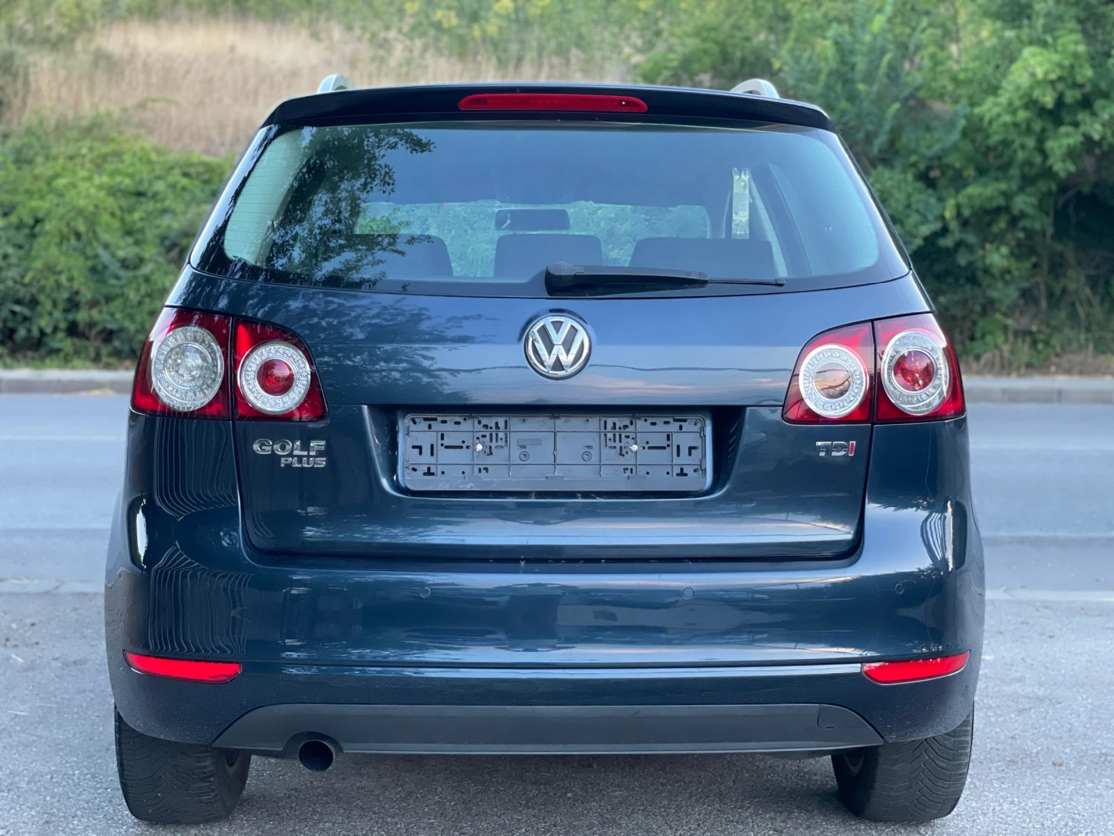 VW Golf Plus 1.6TDI, 105кс, HIGHLINE, ИТАЛИЯ, снимка 6 - Автомобили и джипове - 55343793