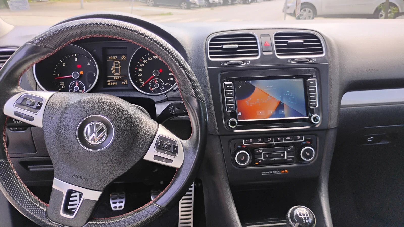 VW Golf, снимка 12 - Автомобили и джипове - 55390226