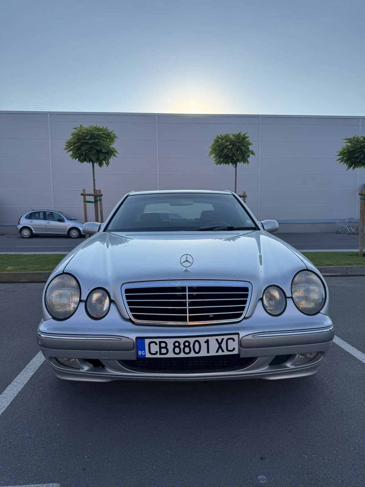 Mercedes-Benz E 320 Седан