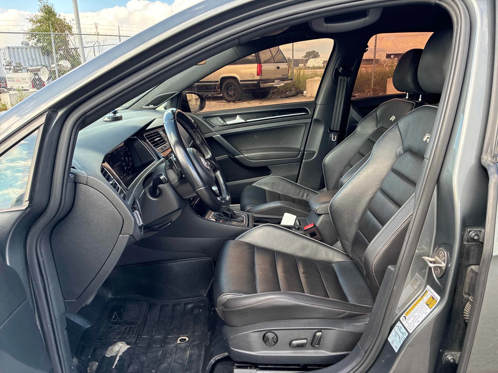 VW Golf * R * DSG * CARFAX * ОПЦИЯ ЗА ФИНАНСИРАНЕ , снимка 10 - Автомобили и джипове - 55817474