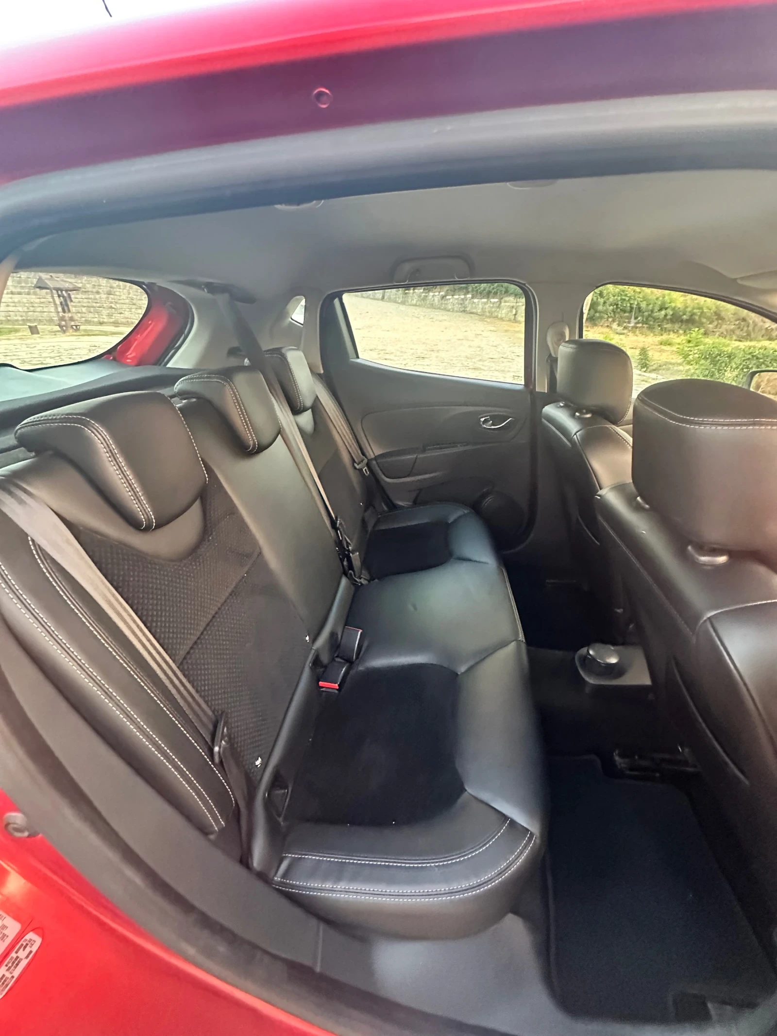 Renault Clio, снимка 9 - Автомобили и джипове - 55904807