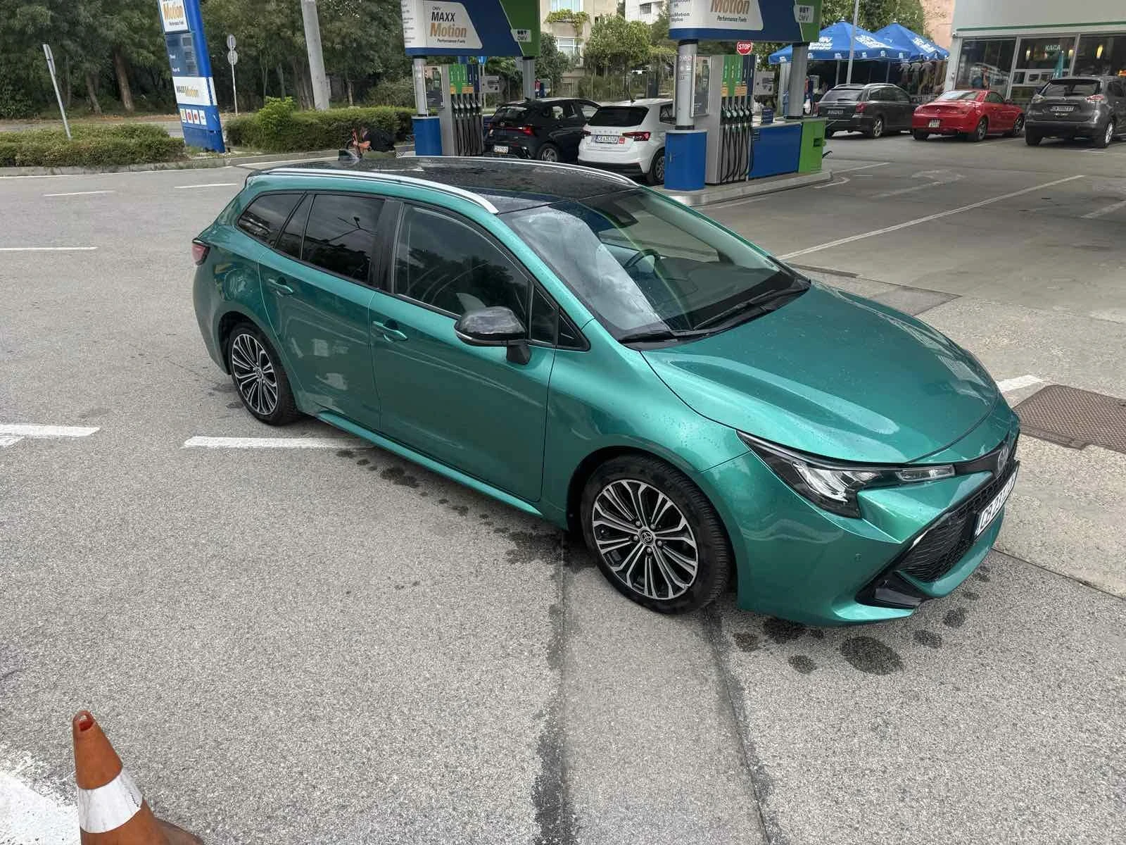 Toyota Corolla Toyota Corolla TS 1.8HSD DYNAMIC, снимка 3 - Автомобили и джипове - 56153712